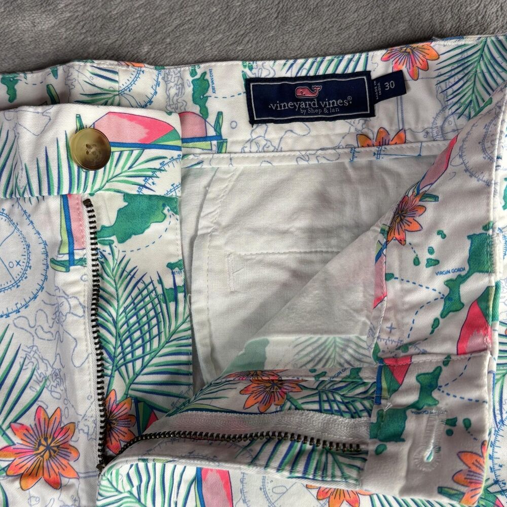 Vineyard Vines Shorts Mens 30 Nautical Map Floral Chino Stretch Beach 1H001247 - Picture 3 of 13